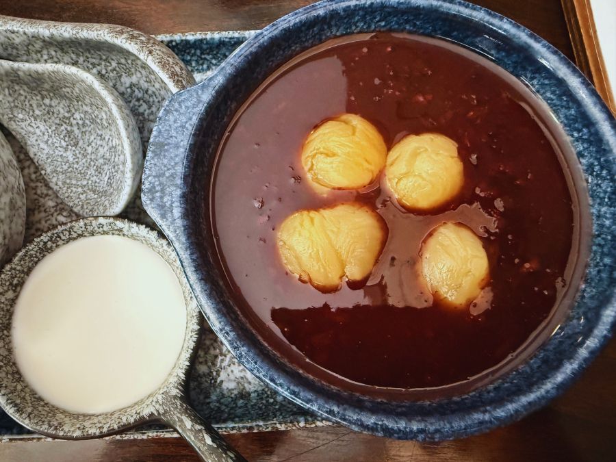 Siyuan Dessert - Pulut Hitam