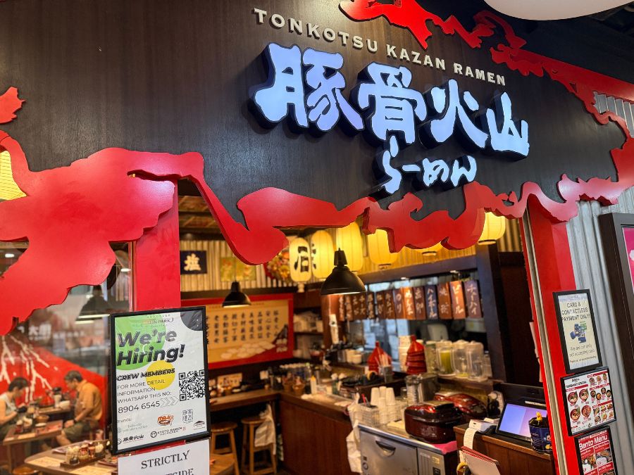 Tonkotsu Kazan Ramen Review