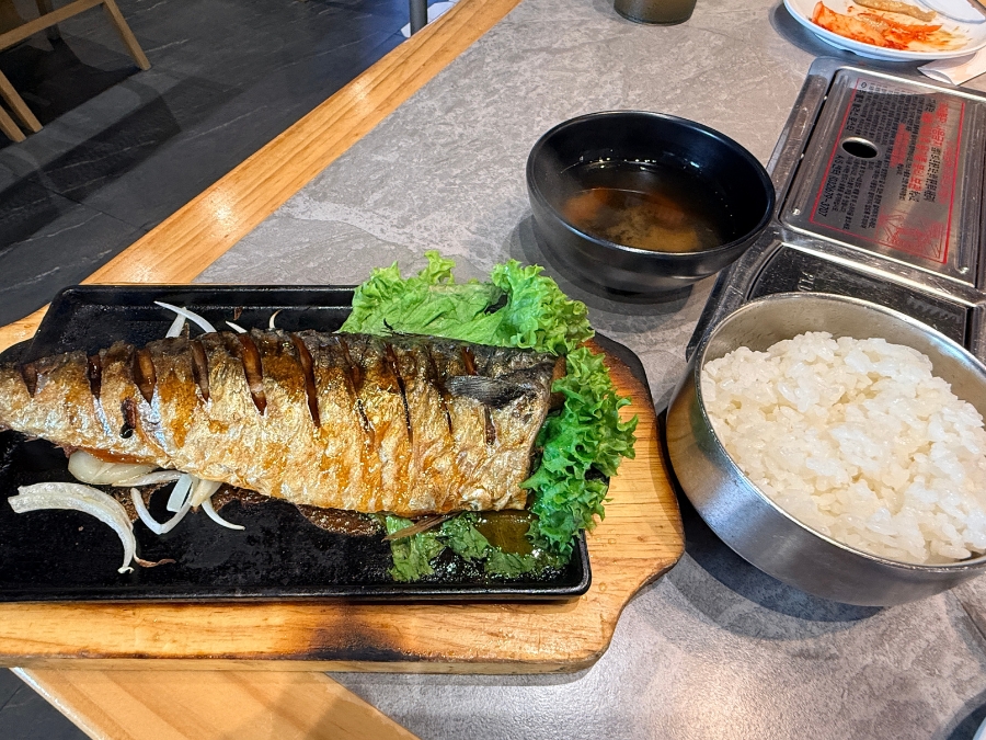 Jungyi Korean BBQ Siglap-Godeunggeo Gui